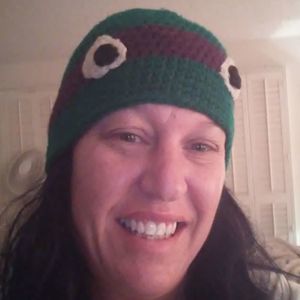 Meet your Posher, Hesper